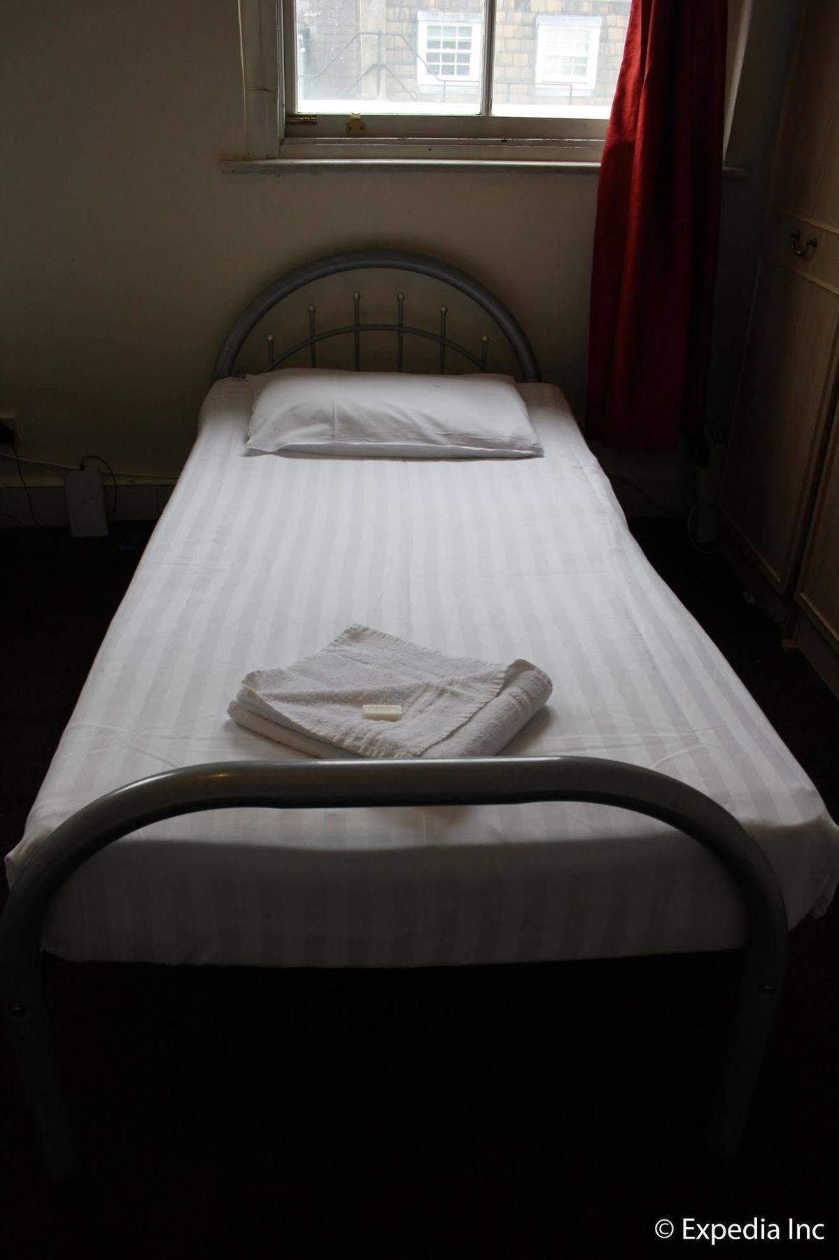 Daisy Hotel Лондон Экстерьер фото
