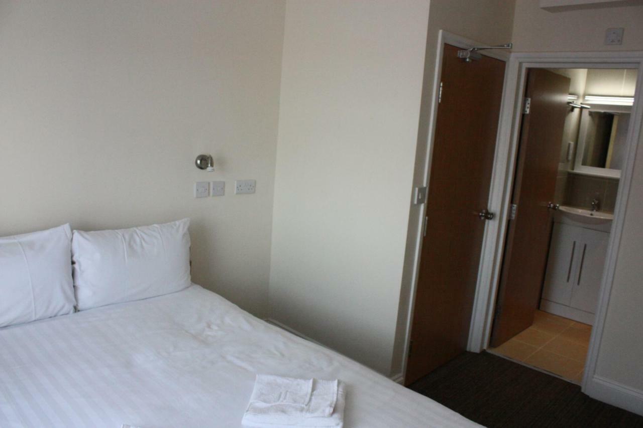 Daisy Hotel Лондон Экстерьер фото